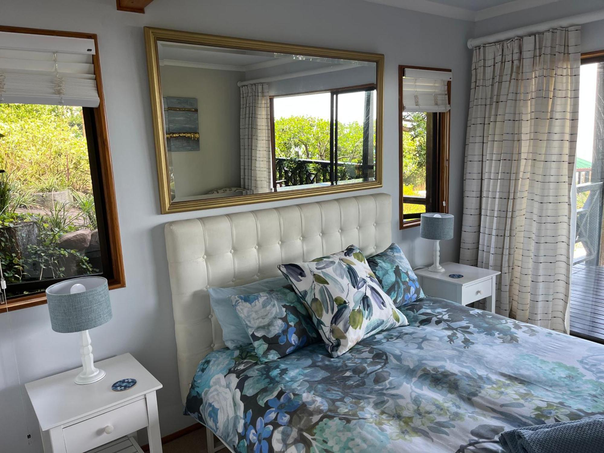 Peaceful Guest Suite With Balcony Views And Garden Setting ブレントン・オン・シー エクステリア 写真