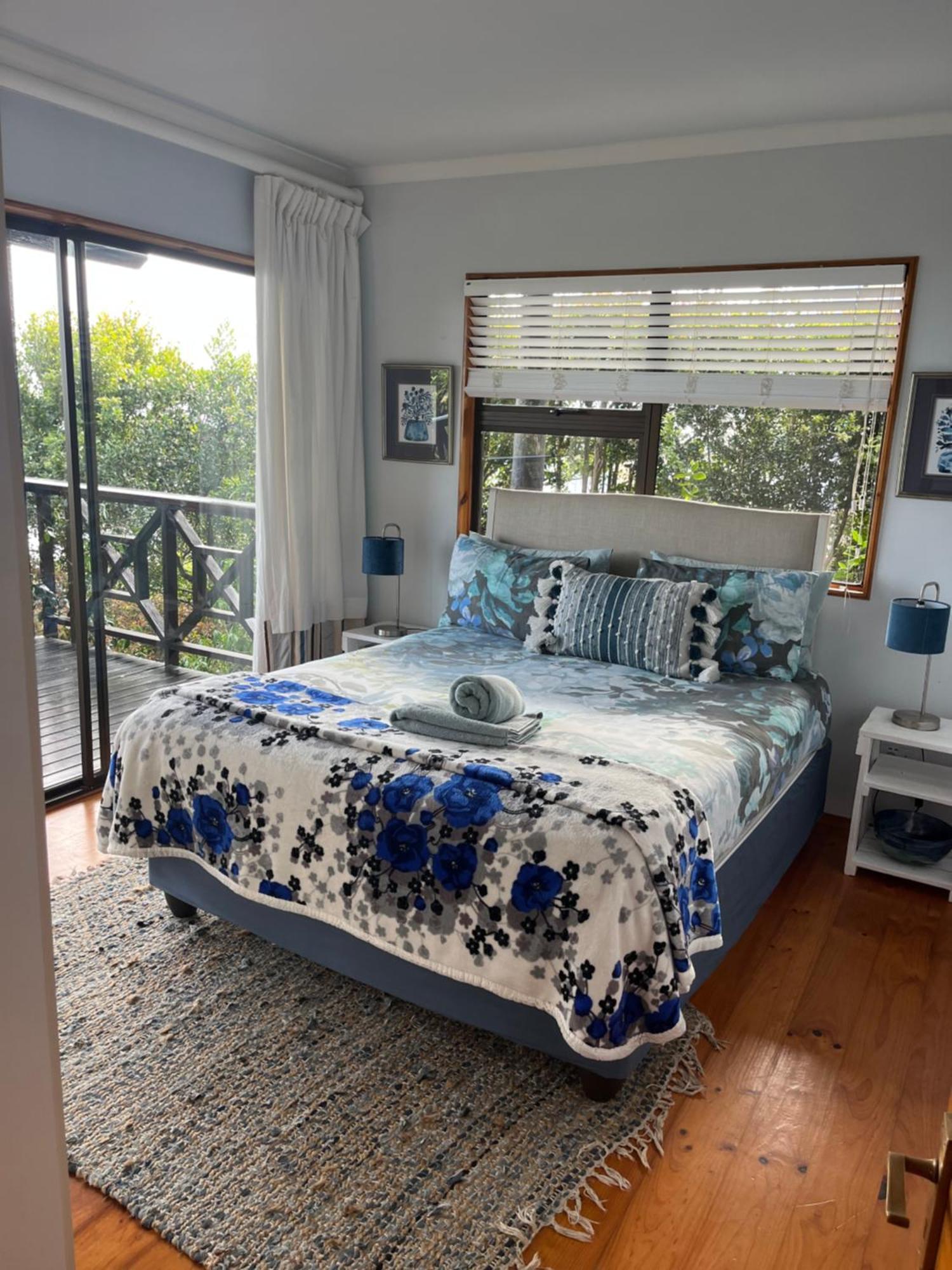 Peaceful Guest Suite With Balcony Views And Garden Setting ブレントン・オン・シー エクステリア 写真