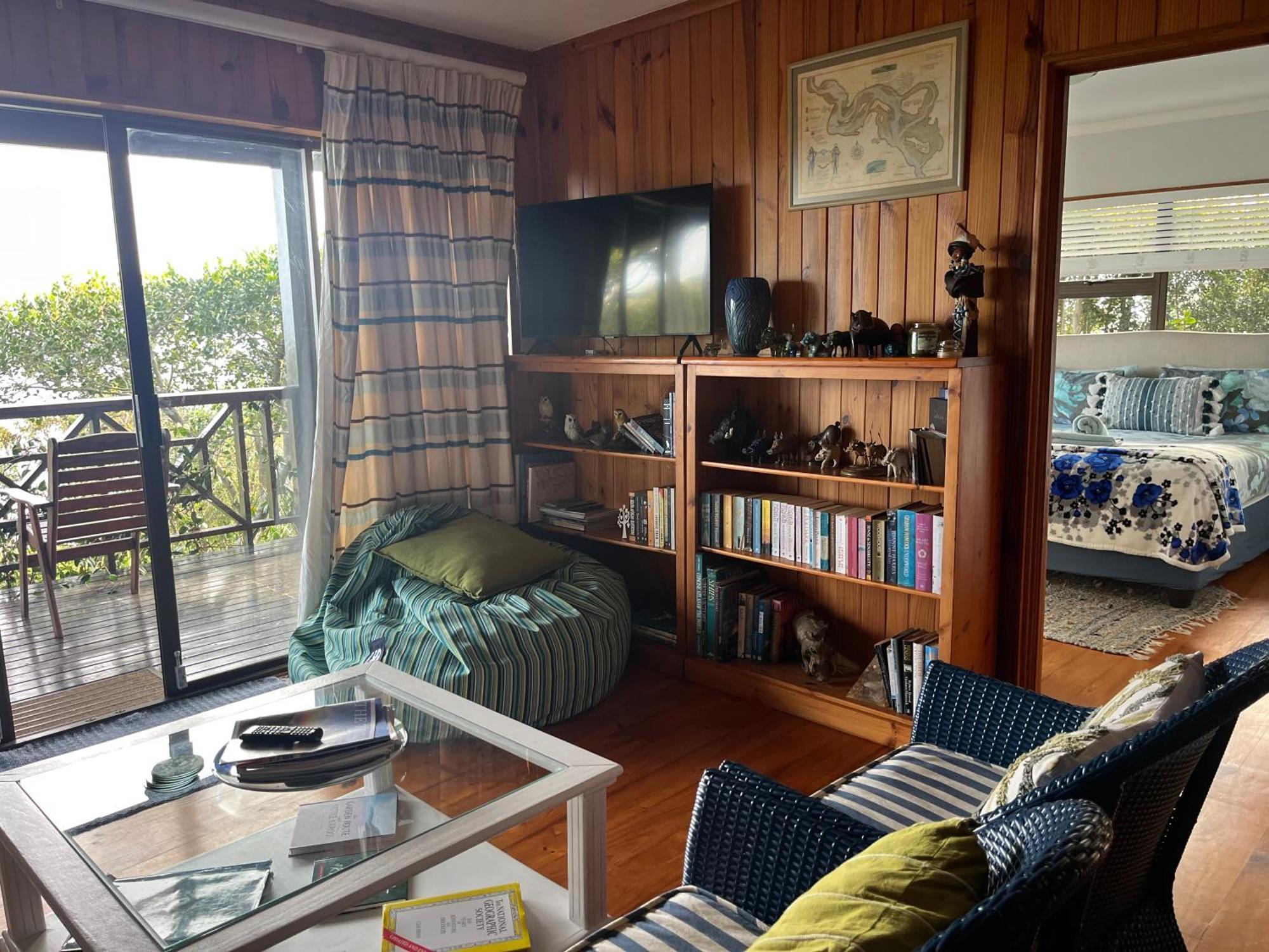 Peaceful Guest Suite With Balcony Views And Garden Setting ブレントン・オン・シー エクステリア 写真
