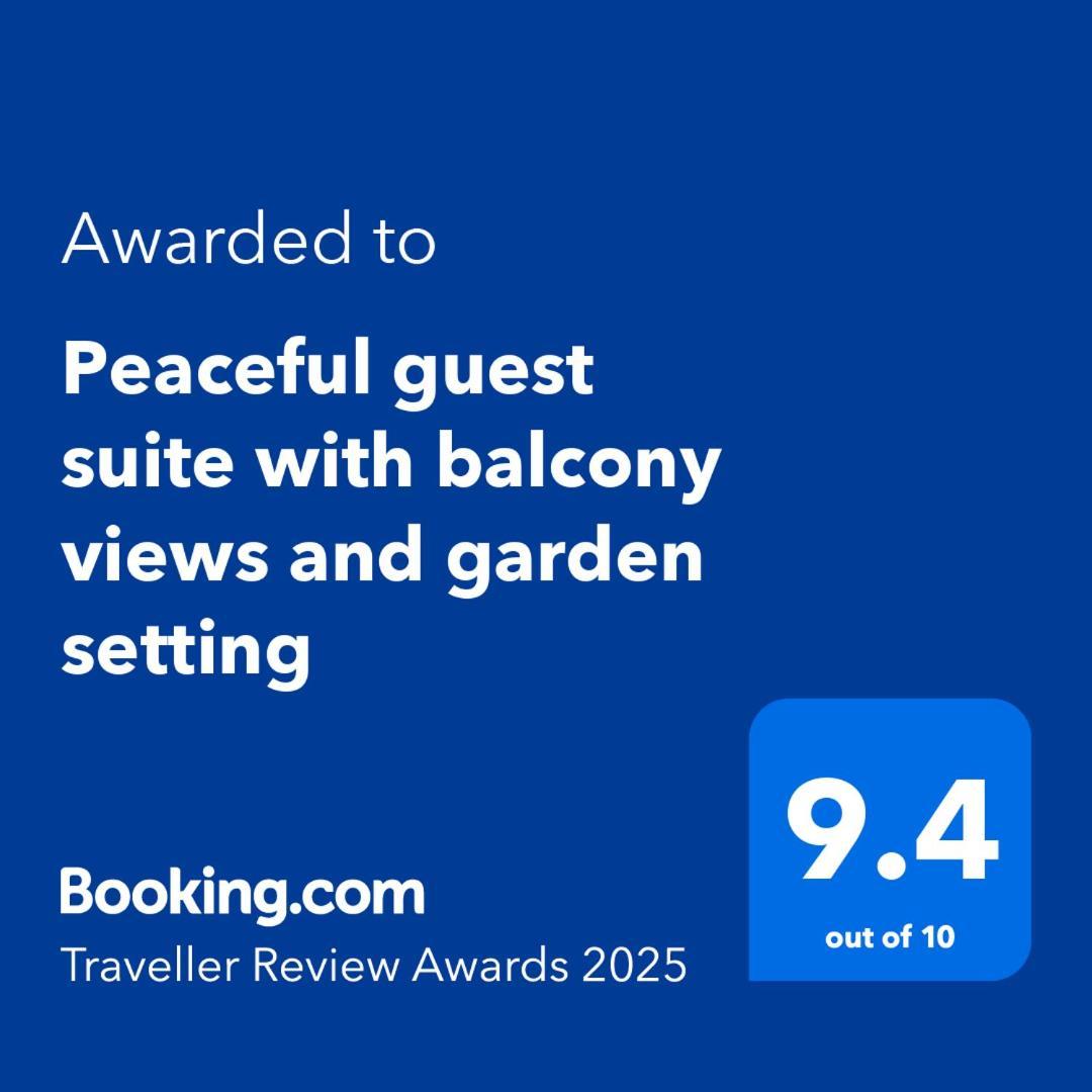 Peaceful Guest Suite With Balcony Views And Garden Setting ブレントン・オン・シー エクステリア 写真